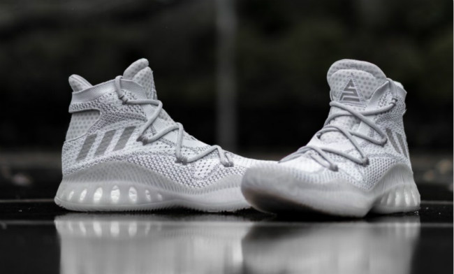 尼克杨签名战靴!adidas crazy explosive swaggy