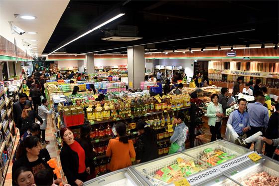 一家超市10月份的营业额约100万元。如果按营