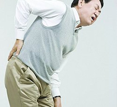 腰肌劳损有哪些症状和治疗的方法呢?
