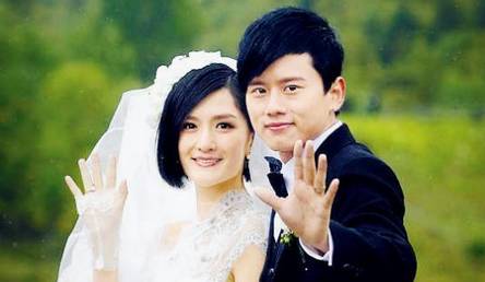 谢娜和张杰的婚纱照_张杰和谢娜的结婚纱照(3)