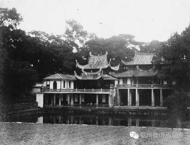 大雄宝殿民国时期的鼓山涌泉寺1908年,鼓山涌泉寺受戒班1860年,鼓山