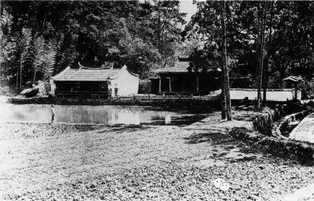 廻龙阁大雄宝殿民国时期的鼓山涌泉寺1908年,鼓山涌泉寺受戒班1860年