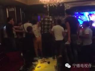 【辟谣】宁德福鼎一酒吧黑社会打架,有人死亡,现场还有枪声?