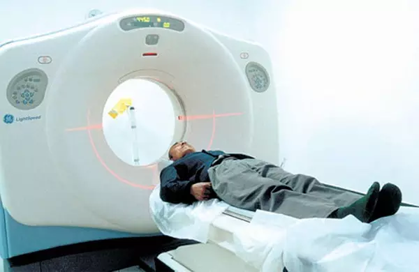 PET CT vs CT Scan: Unveiling the Difference in Medical Imaging