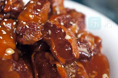 【云在云霄 探店】火爆的兰州牛肉面楼上,藏着一家隐秘西北菜.