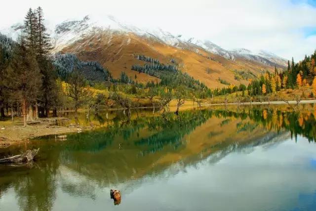 就构成了包括五色山在内的双桥沟八大景观