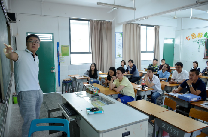 深圳中小学启用润教育智慧校园管理平台