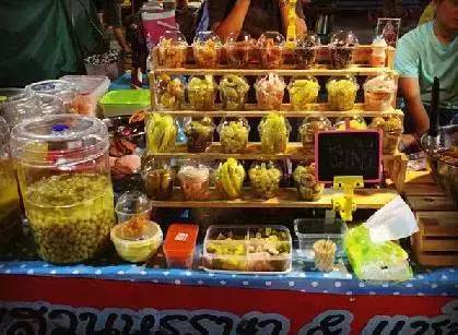 吃遍这50种泰国街头小吃,才能弥补国丧期之痛