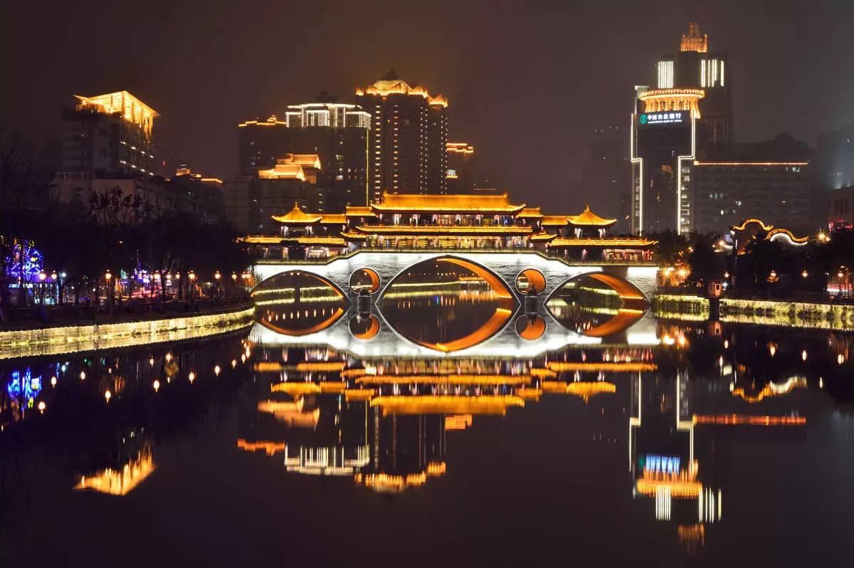 燃爆了!中国百强城市成都排名第6!明年成都接