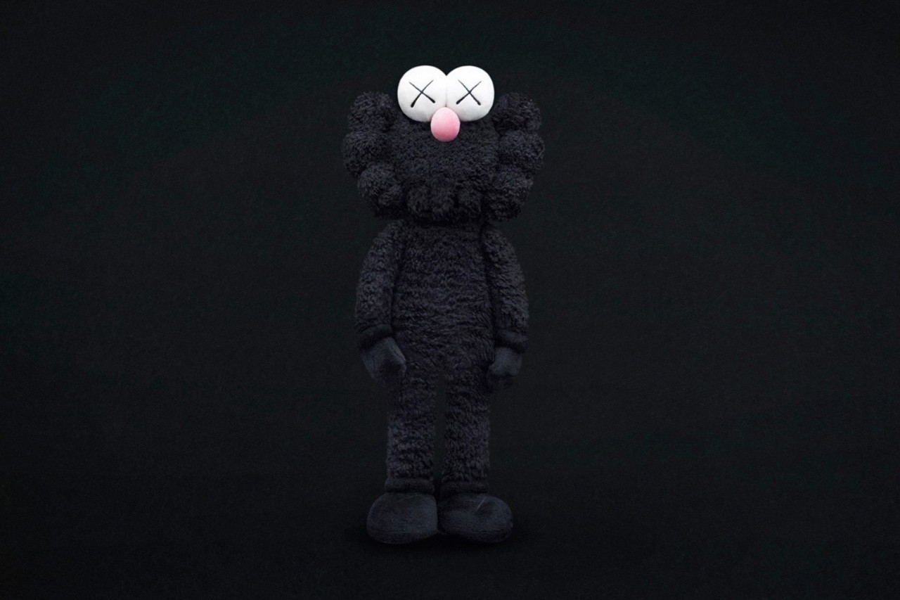 潮流资讯丨kaws:bff 全新暗黑系列登场.