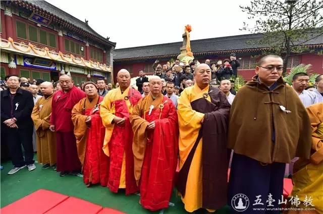 殊像寺圣忠老和尚安葬追思系列法会在五台山举行