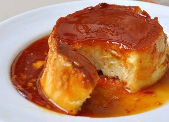 蛋奶甜点(flan),是西班牙最为出名的甜点之一,经典蛋奶甜点是香草蛋