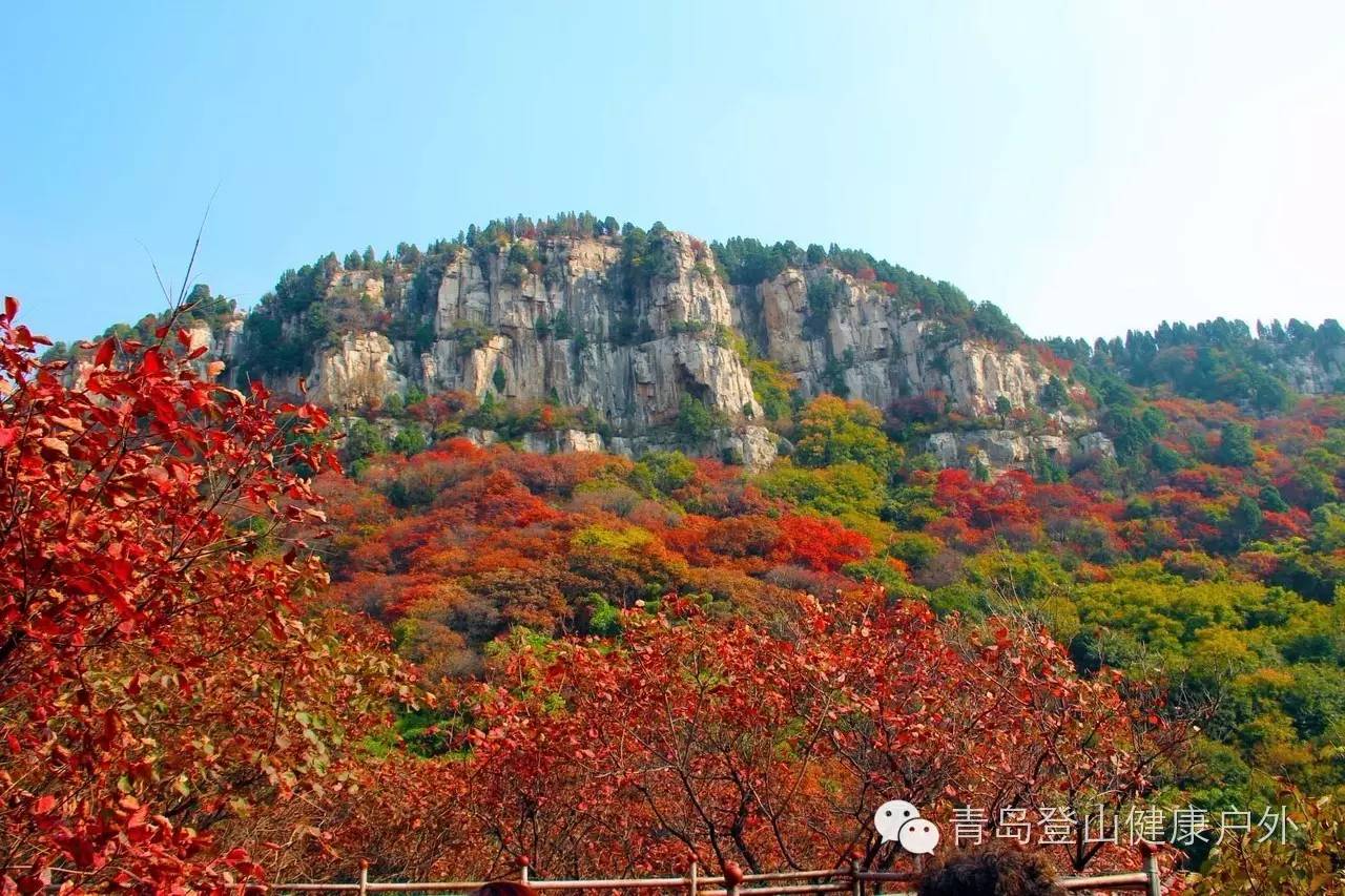 奇观天成的石门"晚照",居临朐八大景之首,早在殷商时期,即被人们所慕