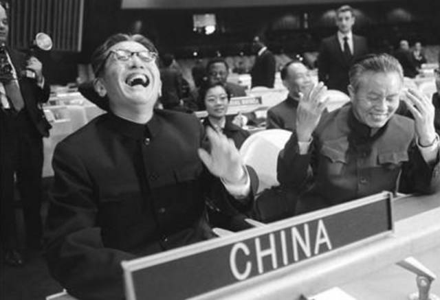 【中国席位】45年前的开怀大笑，来自联合国…