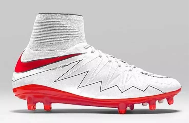 耐克四大系列足球鞋白红配色概念设计一览