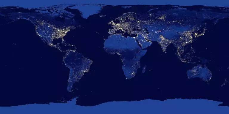 基于尼日尔其他城市马拉迪和津德尔的夜间灯光的卫星图像来估计人口