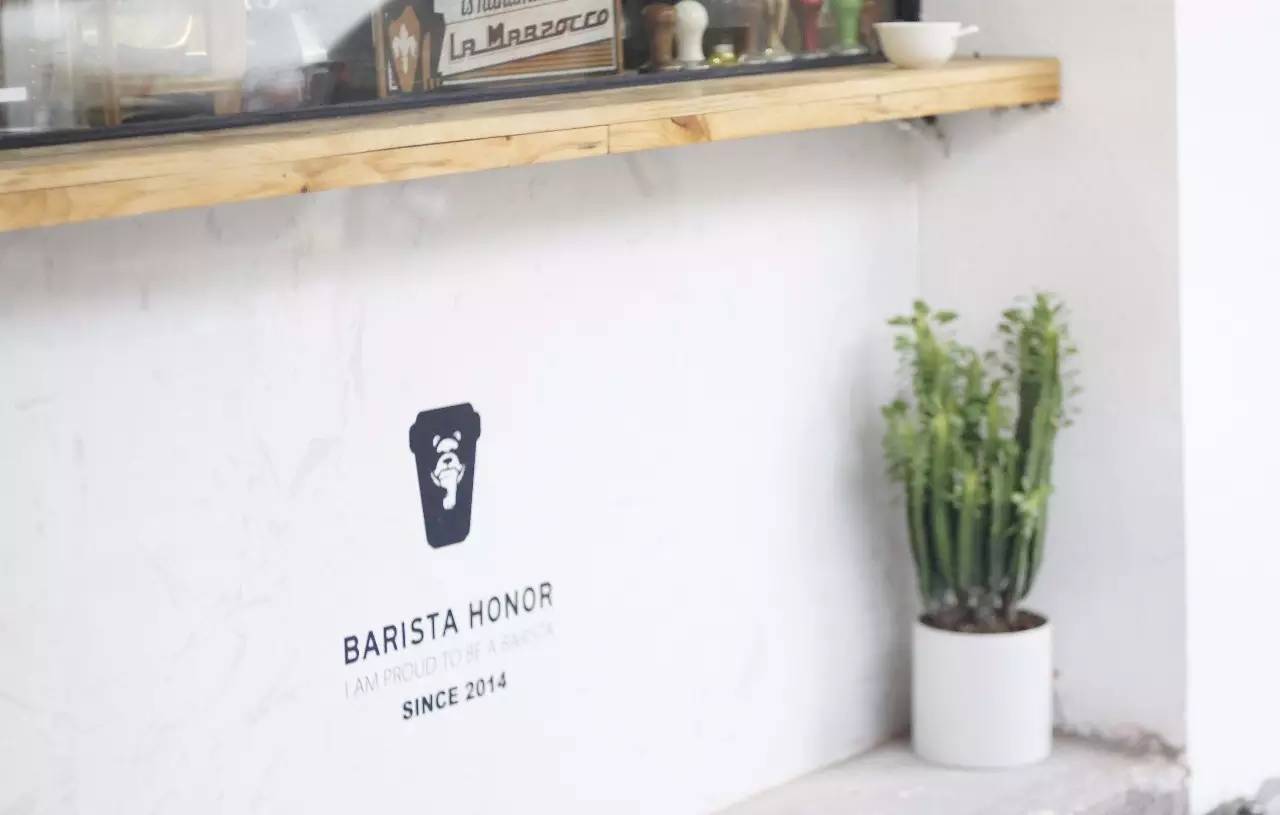 刚才说到只卖咖啡是很多老板想做却不敢做的,那为什么barista honor却