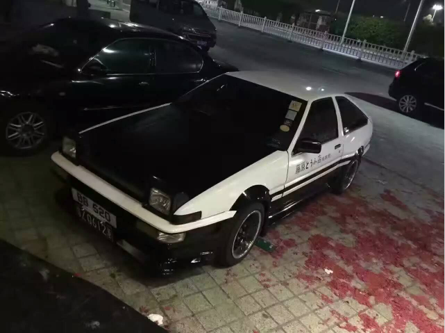 AE86二手车，经典再现，重温驾驶激情