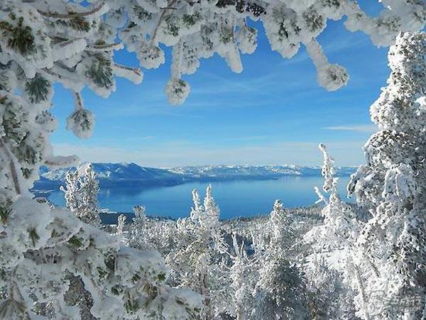 冬季有雪的地方怎么穿搭_冬季的雪怎么画雪景