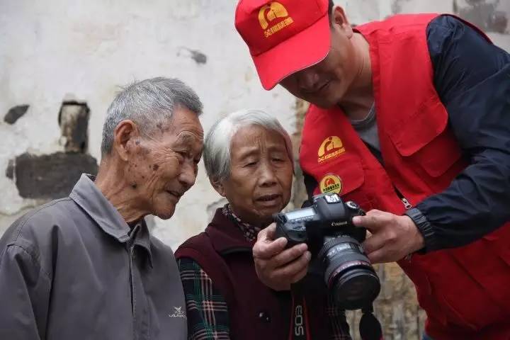 爱在富阳,夕阳老人,夕阳入画留下幸福瞬间