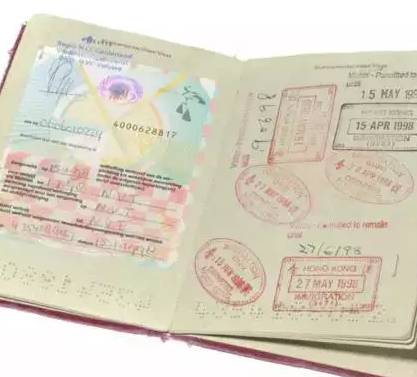如果你的护照过期了怎么办?千万别扔了哈!