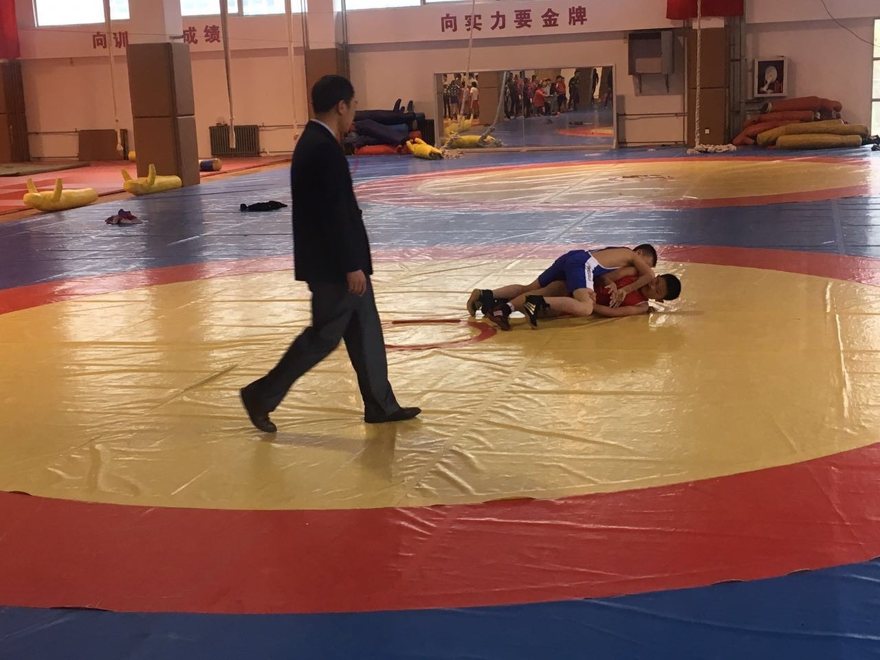 【组图】赛事汇|青岛市国际式摔跤锦标赛今日