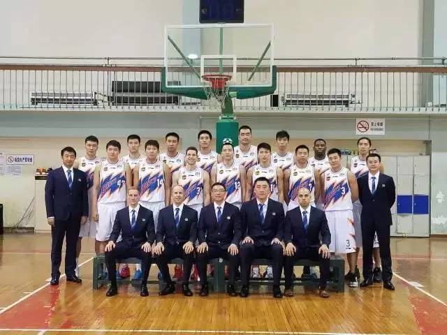 【明日19:25】哔哩哔哩!上海男篮开启赛季主场