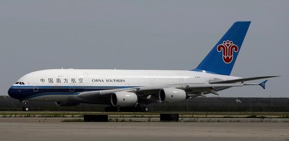 a380是空中客车公司应对波音公司747所推出的新型超级民用大航程飞机