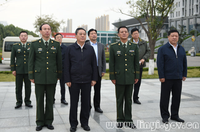 市委副书记,市长张术平率市政府有关部门主要负责人到武警临沂市支队