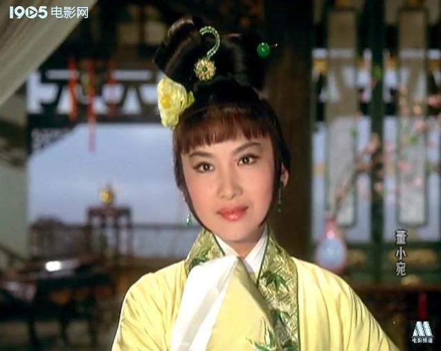 《三看御妹刘金定》1962 声称自己是夏梦的影迷,或者连篇累牍赞美