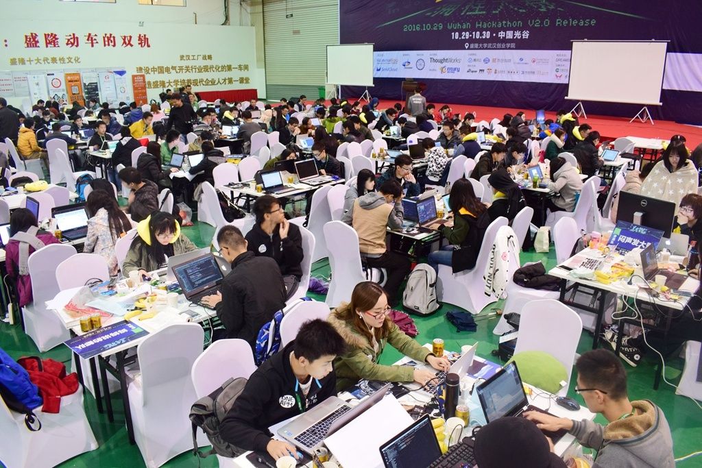 众IT公司助力2016武汉黑客马拉松