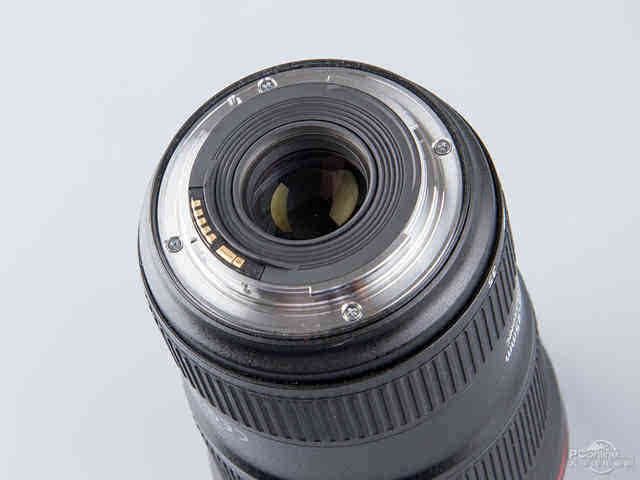 16-35mm F2.8 IIIͷ⣺9껻ֵõ