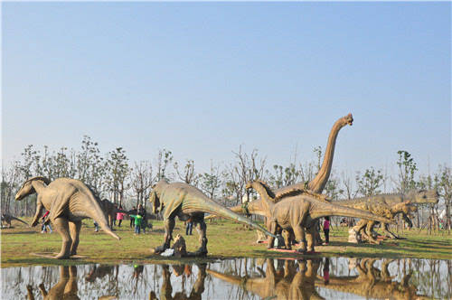 巨型恐龙展11.5亮相合肥 在文德公园里重返侏罗纪
