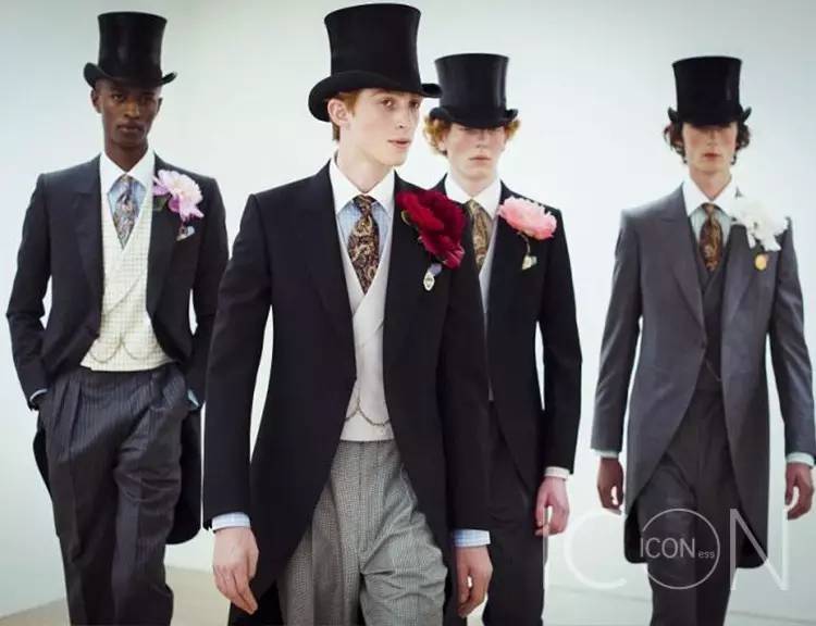 到20世纪初期,是一种阔边,平顶,高筒的男用帽子,当时英国绅士的形象是