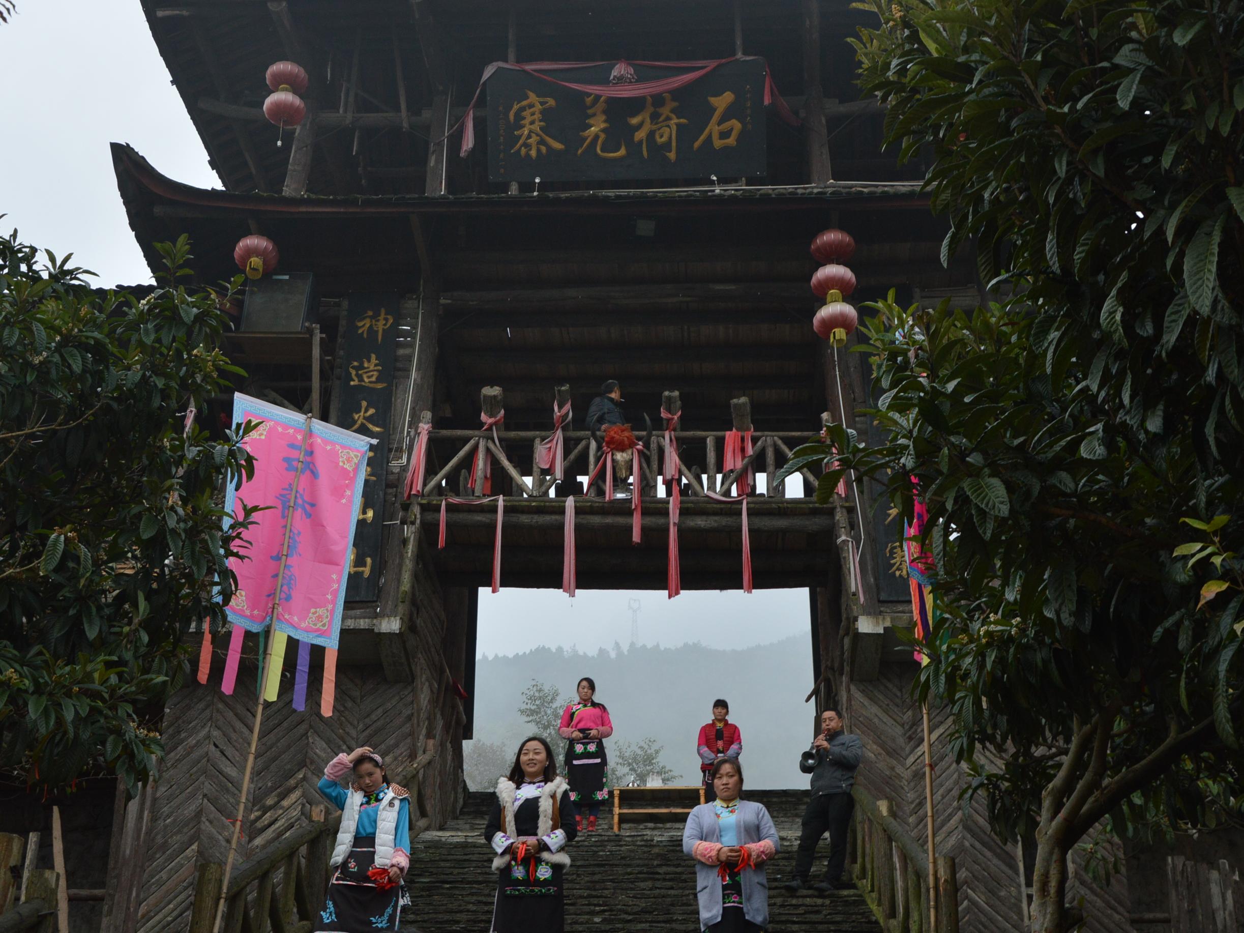 北川羌城旅游区:大禹故里 羌风情浓