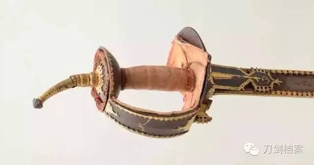 拉杰普特骑兵的破甲利刃:印度坎达剑
