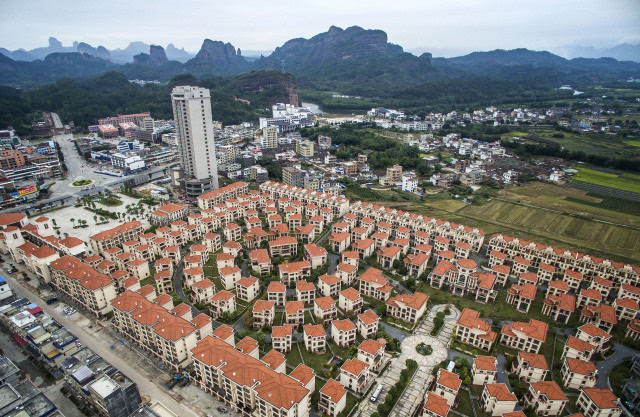 瑶塘新村,坐落在丹霞山景区里.南方日报记者 郭智军 朱洪波 摄