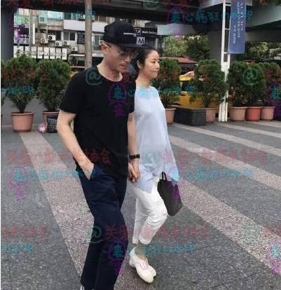 孕妇不穿内衣_不准美女穿内衣图片(3)