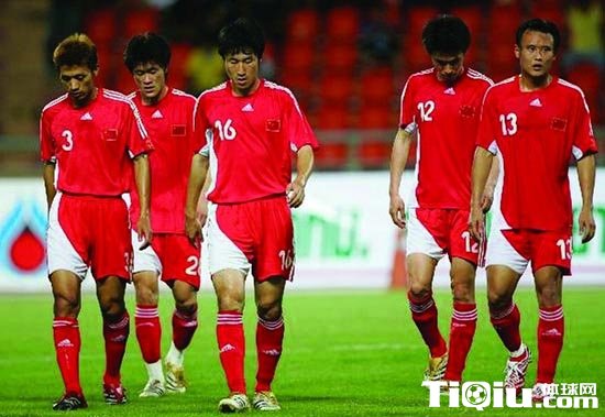 浅谈中国足球为什么不行 像扶不起的阿斗