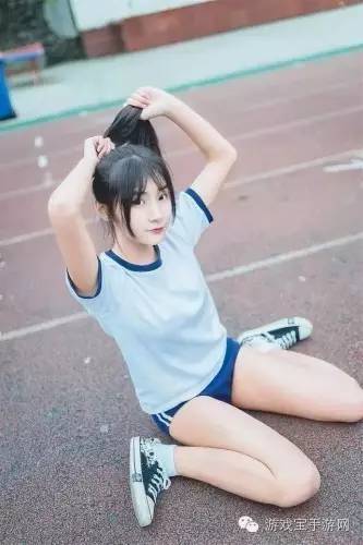 萝莉赛高 17岁高中生女主播清纯写真曝光