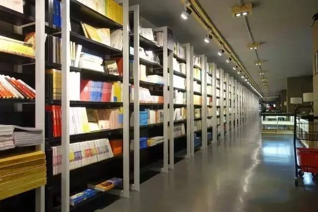 南京这3家新开的书店,个个颜值爆表!赖上一天