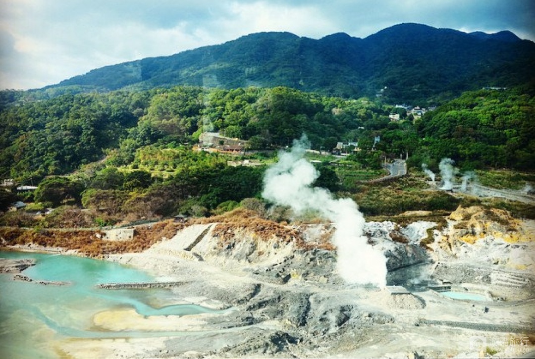 在阳明山温泉 寻找最台式的泡汤体验