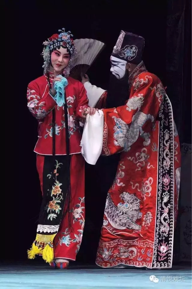 坏在骨子里的邹氏;李扬 饰 曹操比如《乌龙院》中的阎惜娇,因其年级尚