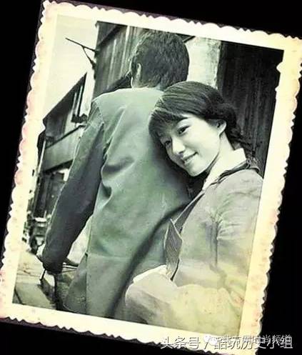 老照片记录80年代中国人的温馨简单的生活