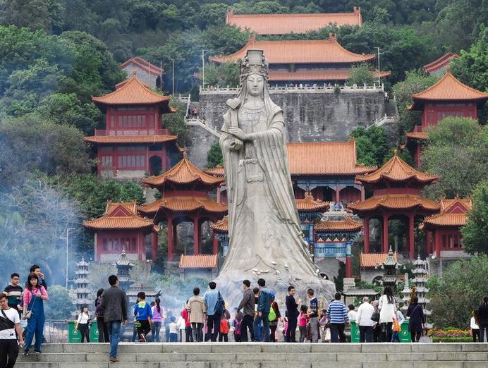 南沙天后宫,被誉为"天下天后第一宫"妈祖庙.