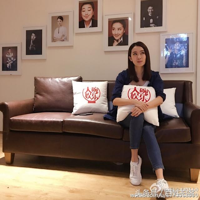 张小斐给大家当来欢乐的颜值喜剧东北女孩