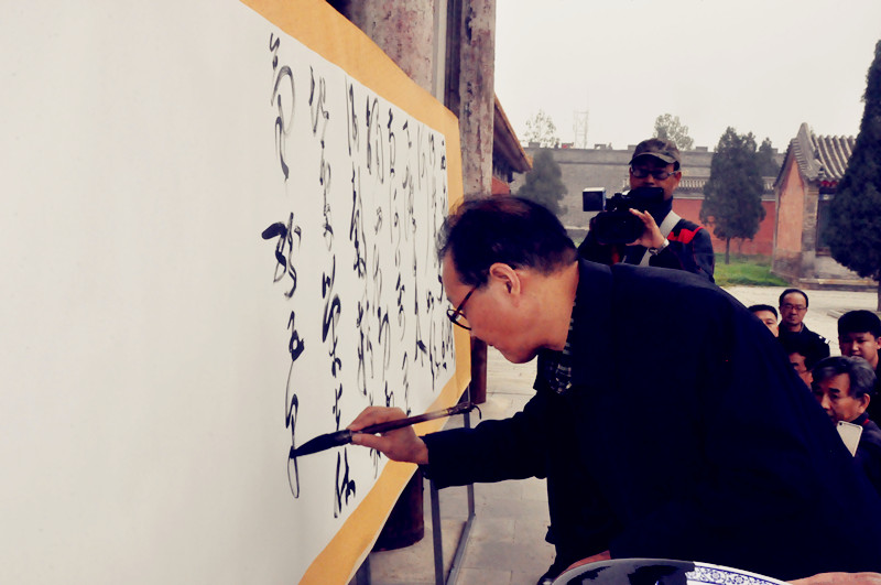 华山风骨·遆高亮书法作品系列展在华山西岳庙
