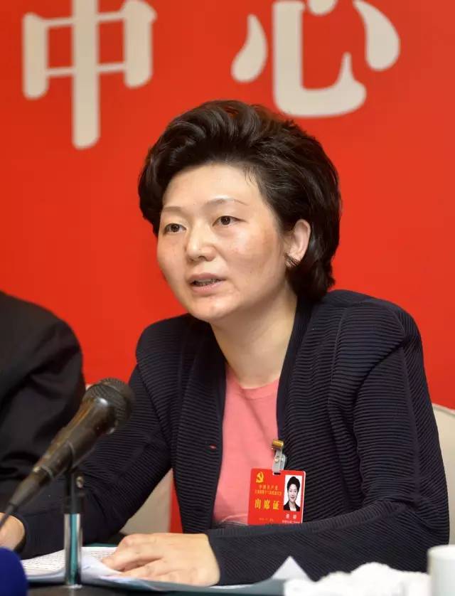 省人社厅厅长 谭颖:推进跨省异地就医联网结算红 包 四加强"救急难"