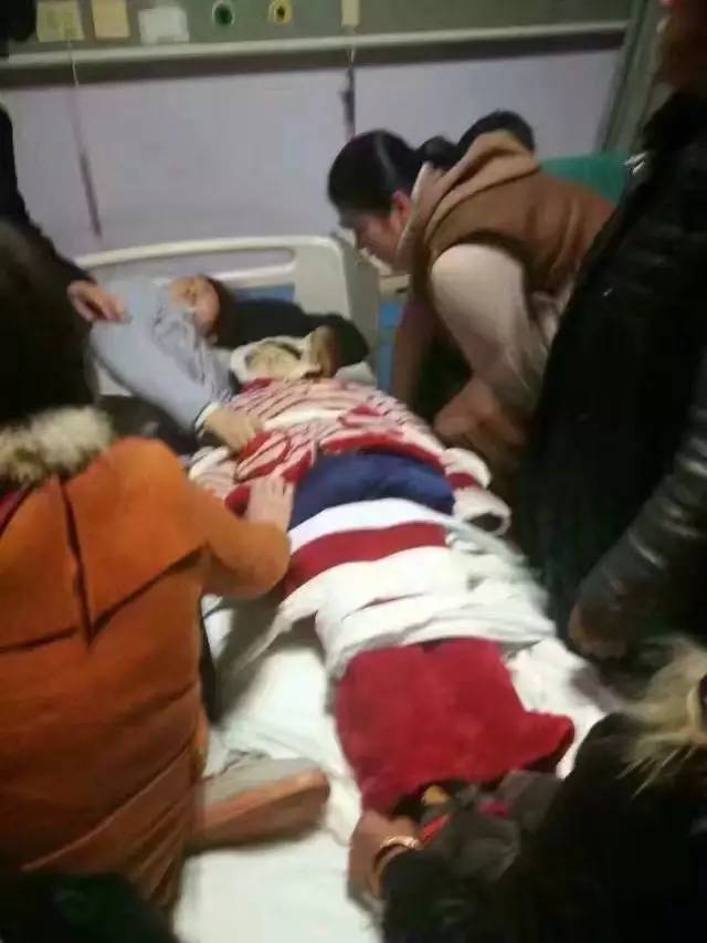 一10岁女童在兴化人民医院经抢救无效死亡!妈妈一直抱