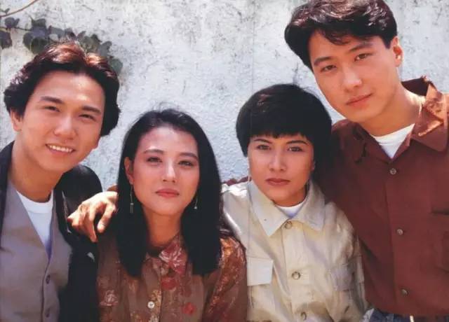 娱乐 正文  温兆伦,周海媚,邵美琪,黎明▲ 1992年,导演徐克筹拍电影